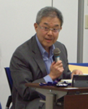 岡研究員