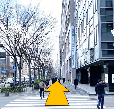 3番出口をでたところ