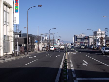 国道4号線福島市役所前