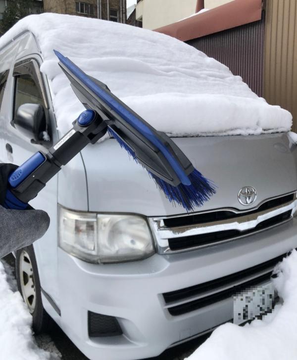 法テラス号」に積もった雪1