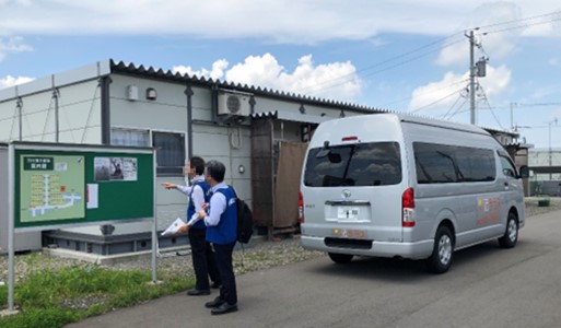 仮説団地にお邪魔